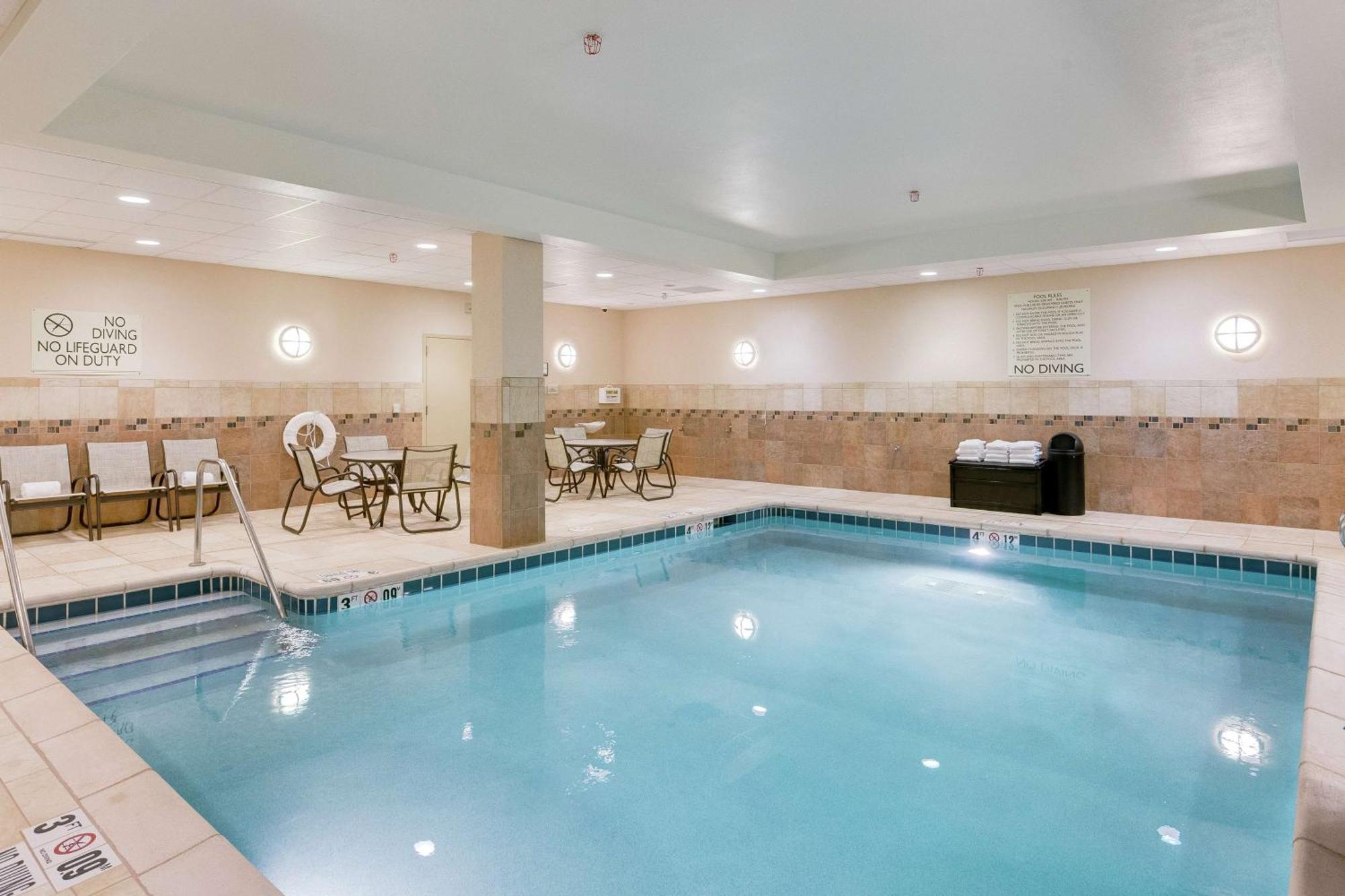 Hilton Garden Inn Milwaukee Airport Esterno foto
