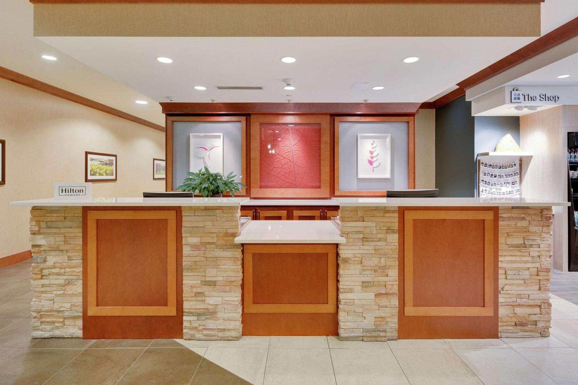 Hilton Garden Inn Milwaukee Airport Esterno foto